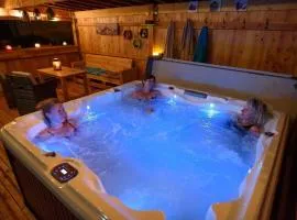 Le Nid d'Alex Spa , Rando et table d'hôte
