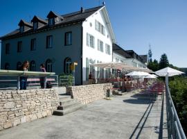 Hotel und Kurhaus Weissenstein, hotel v destinaci Oberdorf