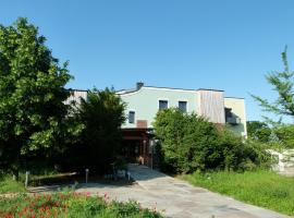 Haus Monti, habitación en casa particular en Maria Lanzendorf