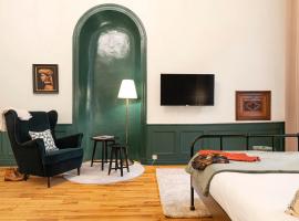 Les chambres chez Grand-mère à Chambéry, hotel em Chambéry