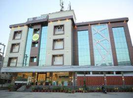 Citrus Prime Raipur, hotel dicht bij: Luchthaven Swami Vivekananda (Raipur) - RPR, Raipur