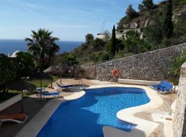 vistas a mar, en paraje natural, hotel in La Herradura