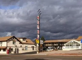 Aquarius Inn