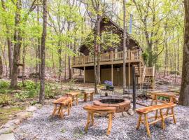 Birds Eye View Chalet, hotel with parking in Mentone