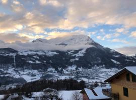 Cozy Apartment Barzio, hotel cerca de Skilift Chiesetta, Barzio