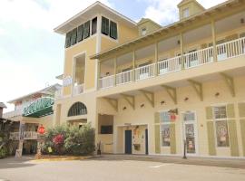 John's Pass Hotel - Fully Remote Check In, hotel in St Pete Beach