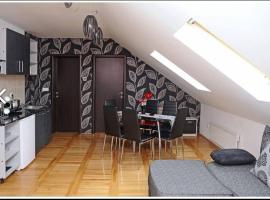Apartman u sklopu hotela Kraljevi Čardaci SPA、コパオニクのホテル