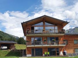 Chalet Breithorn- Perfect for Holiday with Amazing View!, hotel in Obergesteln