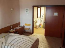 Hotel Joni, отель в городе Ždraljica