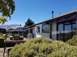 Mountain Views, Nice Spot Newly renovated