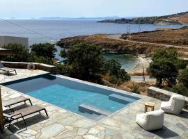 Iris villa, Hotel mit Parkplatz in Koundouros