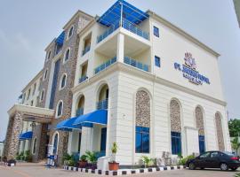 St Jacobs Hotel, hotel ad Akure