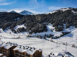 APARTAMENTS COLELLS, hotel sa Bordes d´Envalira