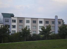 HOTEL CAVALIERI, hotel v destinaci Pinerolo
