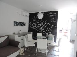 PALMandre (Pag Apartment Luxurious), מלון במאנדרה