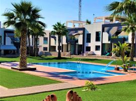 Oasis Beach 1, La Zenia, parkimisega hotell sihtkohas Playas de Orihuela