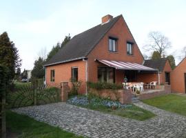 Villa Bijenhof, maison de vacances à Varsenare