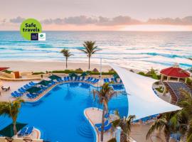 GR Solaris Cancun All Inclusive, מלון ליד El Rey mayan ruins, קנקון