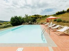 6 bedrooms villa with private pool and furnished terrace at Santa Fiora