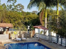 Belo Recanto, hotel with pools in São José dos Campos