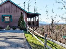 Amazing Views! Hot Tub,Pool Table,Fireplace,Relax!, vacation rental in Gatlinburg