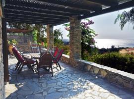 family home with a fantastic sea view, 5 minutes from the beaches, holiday rental in Koundouros