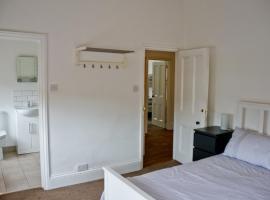 Corner House apartment, hotel v destinaci Worthing