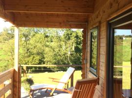 Pound Farm Holidays - Orchard Lodge, cabin in Cullompton