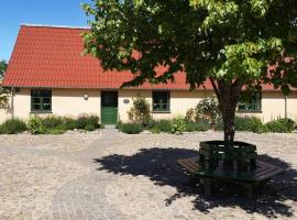 Foxhouse, holiday home in Præstø