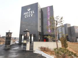 City Hotel, hotel en Jincheon