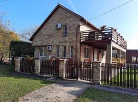 Ponty-Poronty Vendégház, guest house in Nagybaracska