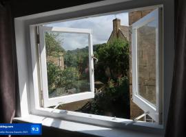 Boutique cottage in the heart of Winchcombe, מלון ליד טירת סודלי, ווינצ'קומב