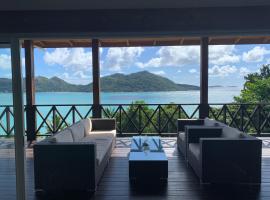 The Look Out, holiday home in Baie Sainte Anne