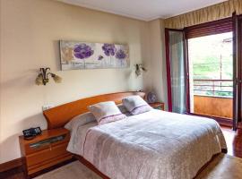 EL ENLACE, homestay in Elgóibar