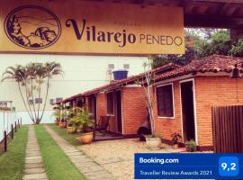 Vilarejo Penedo Chalés, lodge a Penedo