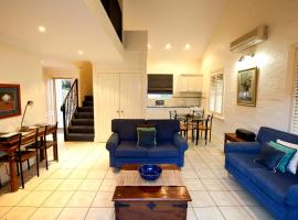 Country Apartments, holiday park in Dubbo