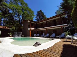 Hotel Berlin, hotel din Villa General Belgrano