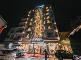 Twin Hotel، فندق في كامبوت