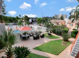 Carlton House Motel and Suites, motel in St Pete Beach