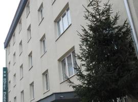 Hotel Merkur, hotel v destinaci Miercurea Ciuc