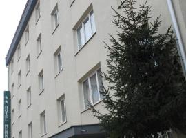 Viesnīca Hotel Merkur pilsētā Merkurja Čuka