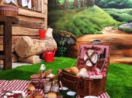 URBAN PIC NIC