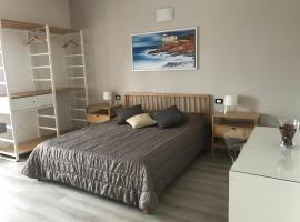 ATTICO LIVORNO Bed & Relax, hotel in Livorno