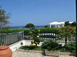 Lovely Holiday Apartment Quadrilocale Con Vista Mare Pt51 With Terrace Sea