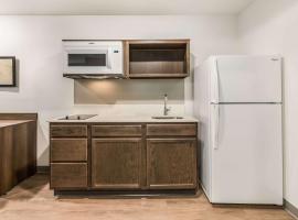 WoodSpring Suites Charlotte - University Research Park, khách sạn ở Charlotte