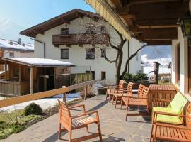 Holiday Home Eberharter - MHO110 by Interhome, biệt thự ở Mayrhofen