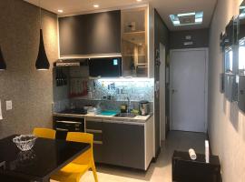 Flat Vip 5 Estrelas Granja Vianna Luxuoso e Sofisticado Alto Padrão Animália Park!, hotel cerca de Templo de Zu Lai, Cotia