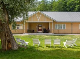 FolkiaCenter Gästhem - Vieraskoti - Guesthouse, hotel di Hanko