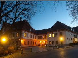 Klosterbräuhaus Ursberg โรงแรมที่มีที่จอดรถในUrsberg