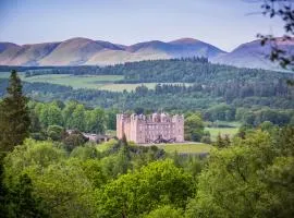 Stableyard Apartment: Drumlanrig Castle